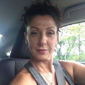 Meet your Posher, Felicia